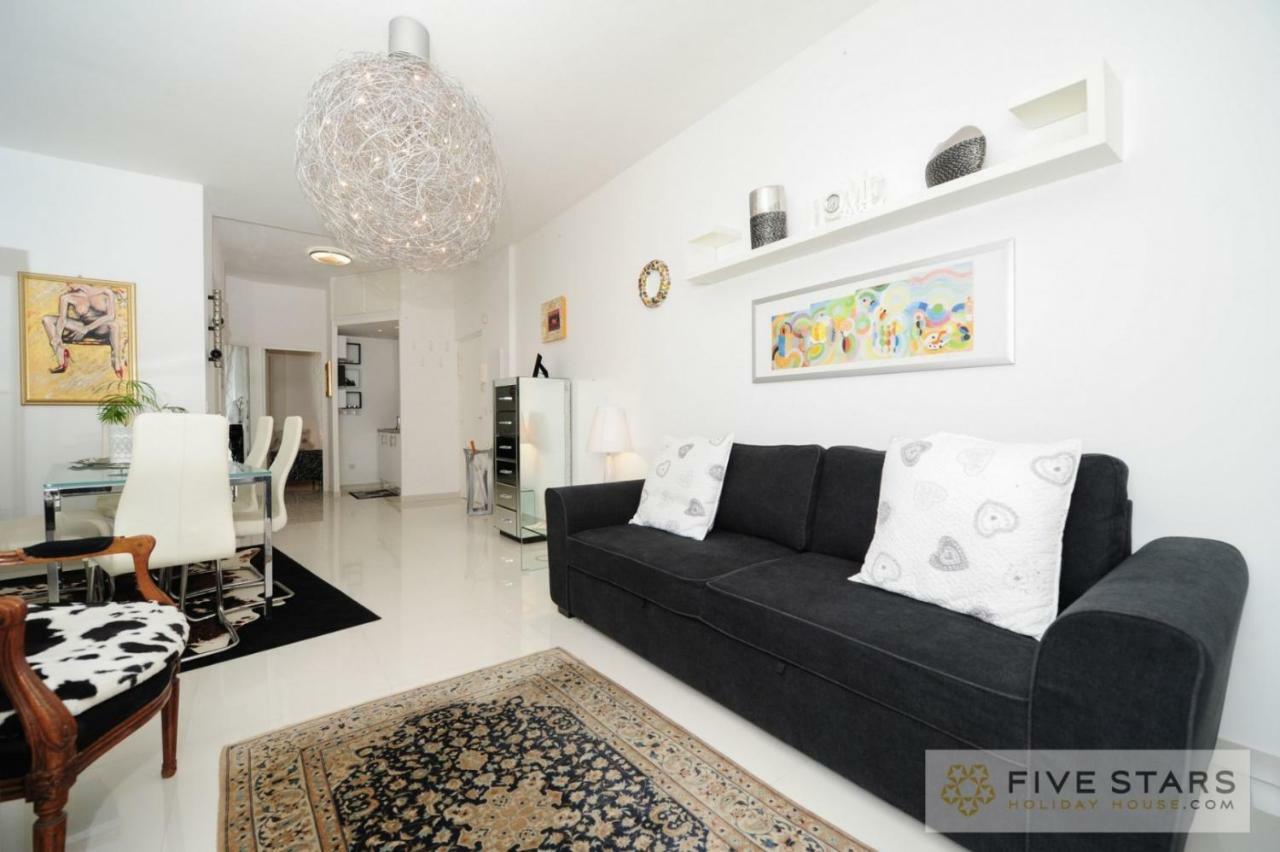 Mini Bijou - Five Stars House